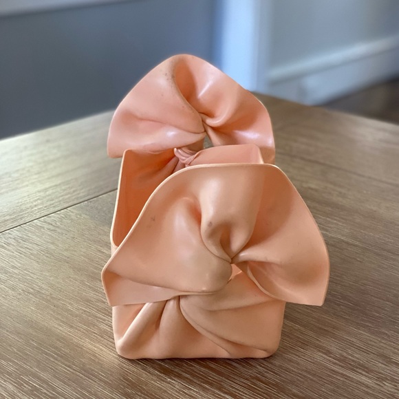 Vintage 80s C.T. Designs Pink Bow Plastic Rectangular Tissue Box Holder - Picture 10 of 13